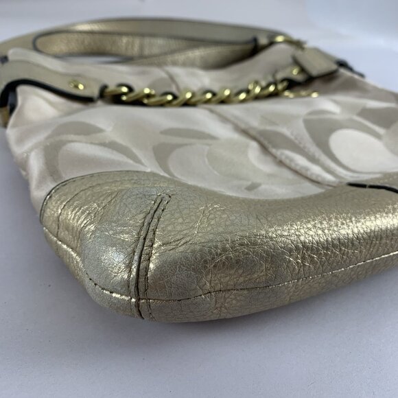 Coach Optic Metallic Signature Chain Crossbody Cream Gold Purse F19820 Hang Tag - Picture 7 of 16